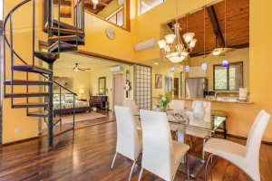 Image of KKSR#8301 AMAZING 3 BEDR, TOP FLOOR CORNER UNIT: REMODELED, AIR CONDITIONING