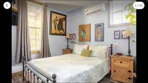Image of Cozy & Private Studio Guesthouse near downtown
