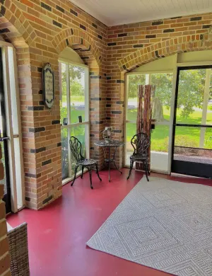 Image of 📍Historic Mitchell House 1928 River View & Gardens