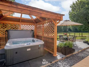 Image of 1 bedroom accommodation in Witton, near Brundall