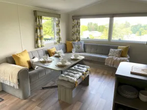 Image of Pass the Keys Beautiful 3BR Holiday Home in Stunning Location