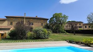 Image of Stone house in Sarcey en Beaujolais 12 people