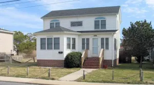 Image of West Haven - 3BR Waterfront home with dock , NO LINENS