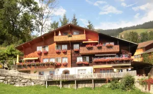 Image of 2 1 \/ 2 room apartment on the top floor with balcony