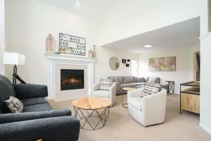 Image of Beautiful 4 Bedroom Family home. Minutes to downtown Holland & Saugatuck!