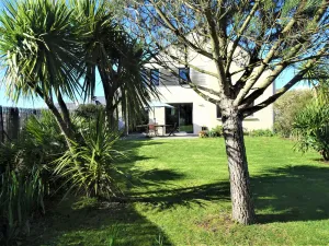 Image of Very quiet independent house near the beach, garden.