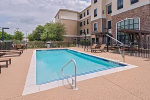 Image of Suite with Air-Conditioning, Outdoor Pool Access, Free Breakfast + More!