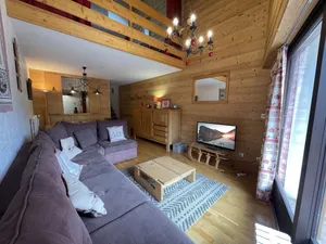 Image of Crystal 25 - Duplex centre village