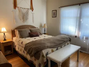 Image of Centrally located historic bungalow, minutes from downtown and Cal Poly Humboldt