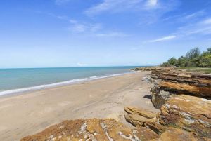 Image of 'Arafura Blue' a Poolside Family Oasis on the Coast