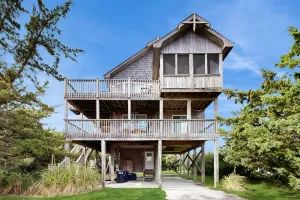 Image of Soundside Home w\/ Private Hot Tub, Roof Deck, Water\/Lighthouse Views, WiFi & AC
