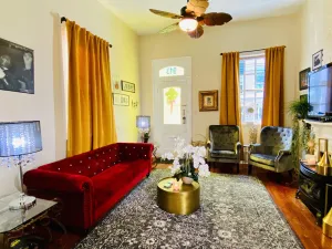 Image of It’s about Location 1.4 miles French Quarter & 3 blks to Chartres St & MS River