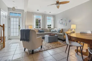 Image of 3 bdrm town house in Five Points Village sleeps 8