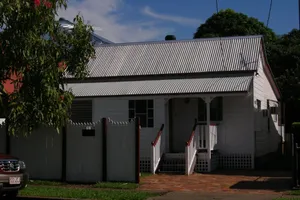 Image of Family-friendly. Pet-friendly. 50m to water. Air con. WiFi. Parking. BBQ deck