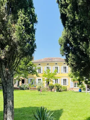Image of Villa Toscane avec Piscine - 5 bedrooms - 10 travellers 20 mn from Toulouse
