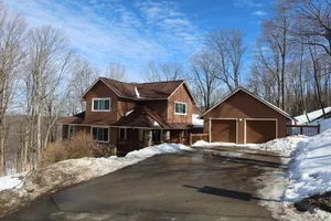 Image of Lux Cabin w\/ hot tub, playground, game room, bb court,walking trail, resort pool