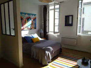 Image of Studio 30 m² classified 2 * full downtown Rochefort