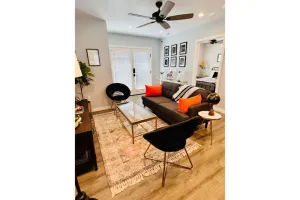 Image of Private 1BD+1BA House w\/ Full Kitchen + free parking