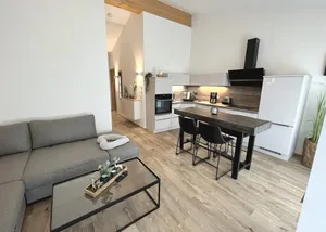 Image of Terrace, quiet and central. Apartment with high ceilings and bathtub for relaxing