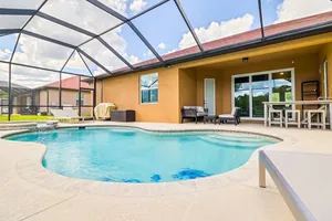 Image of This house is a 3 bedroom(s), 2 bathrooms, located in Port Charlotte, FL.