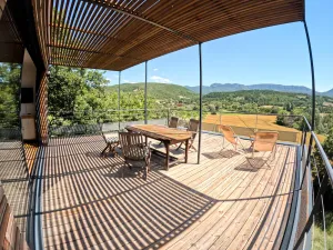 Image of Wooden house with panoramic view