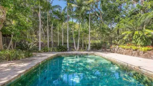 Image of 4 James Cook Apartments - renovated beachside pad