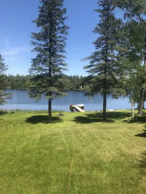 Image of Lakefront 4 Bedroom Cabin