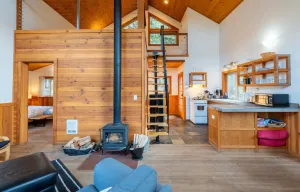 Image of Jenny Creek Cabin w\/ Jacuzzi and Wood Stove at Green Springs Inn