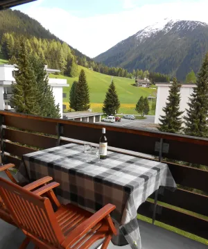 Image of Sunny 3.5 room apartment in a quiet but central location