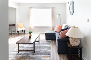 Image of Cozy modern midterm stay\/medical discount\/fastWiFi