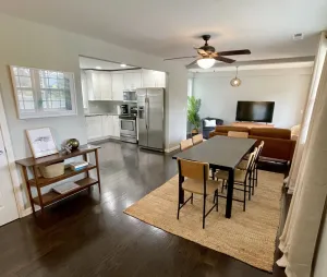 Image of Stylish 3 Bedroom Home in the Perfect Location
