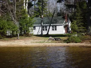 Image of Peaceful Cottage On Milakokia Lake with Saturday Check in to Saturday Check out