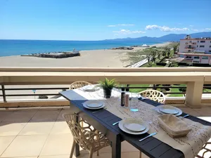 Image of Canet-en-Roussillon - T3 Moderne & Cosy - 6 pers - Clim, Garage - Piscine - FR-1-794-116