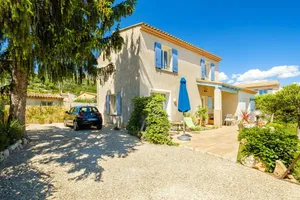 Image of Villa-3 bdrm-3 bathrm-3 wc- enclosed garden-parking--98 m2-2 min from village