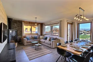 Image of APARTMENT 10 PEOPLE IN CHALET ON THE SLOPES