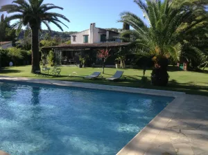 Image of Beautiful property, at the foot of St Paul de Vence, 3 houses, 15p\/land with large swimming pool.