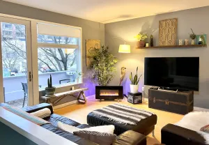 Image of Spacious, Stylish and right in the middle of everything awesome.