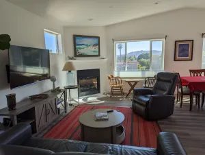 Image of Family Home with Views- 5 min from Beach
