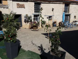 Image of La grange de racco<br>(Jacuzzi and swimming pool)<br>2 nights mini<br>July and August 7 nights mini