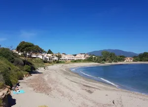 Image of 4-person apartment with private beach