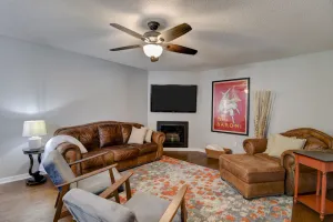 Image of ⭐️Luxury Beds⭐️Garage🚗Full Kitchen⭐️Deck+Grill⭐️