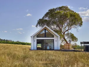 Image of Vineyard Stay with private hot tub