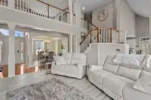 Image of Luxurious 4BD3.5BA Spacious Game Room Loft Big Yard