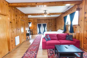 Image of Private suite\/full bath15 minutes to downtown Asheville