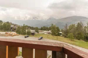 Image of Wifi, 150m from resort center, 4th floor, view valley, balcony, tv, ski locker, 37m²