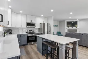 Image of Williams Bay House - Cherry Street Retreat