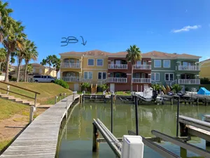 Image of Town home in the Marina  38 HT