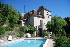 Image of Family farm house completely restored 10x5 pool
