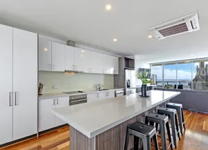 Image of Ocean Breeze Apartment Portland