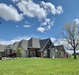 Image of Mapleway Manor, a Del Prado Estate w\/ Indoor Pool, Jacuzzi, Sauna & Theatre Room